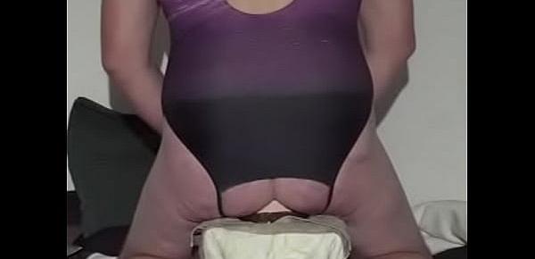  gaping ass on huge butt-plug
